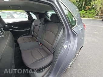2018 Hyundai Elantra GT Hatchback - miniatura 13