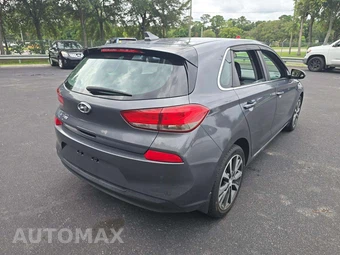 2018 Hyundai Elantra GT Hatchback - miniatura 3