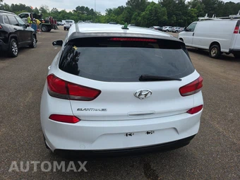 2018 Hyundai Elantra GT Hatchback – miniatura 5