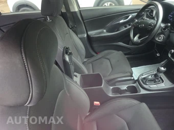 2018 Hyundai Elantra GT Hatchback – miniatura 8