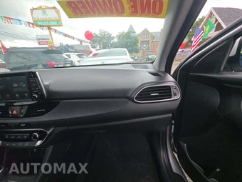 2018 Hyundai Elantra GT Hatchback – miniatura 18