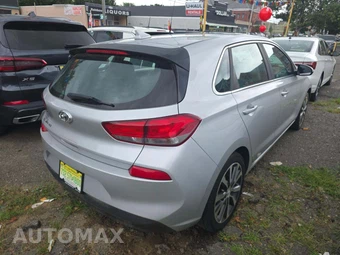 2018 Hyundai Elantra GT Hatchback – miniatura 3