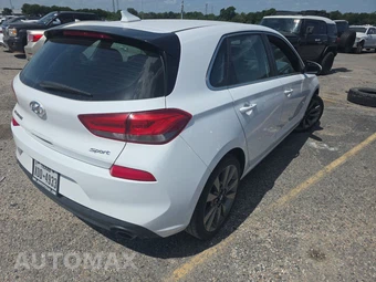 2018 Hyundai Elantra GT Sport Hatchback - miniatura 4