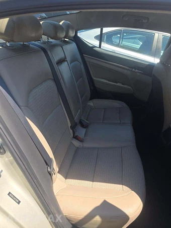 2018 Hyundai Elantra Limited Sedan - miniatura 16