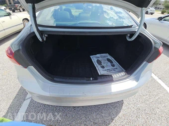 2018 Hyundai Elantra Limited Sedan - miniatura 14