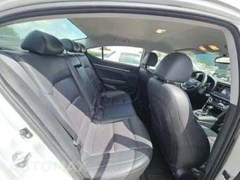 2018 Hyundai Elantra Limited Sedan - miniatura 16