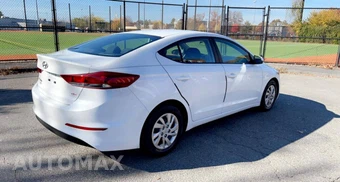 2018 Hyundai Elantra SE - miniatura 18