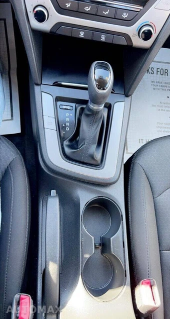 2018 Hyundai Elantra SE - miniatura 26
