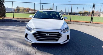2018 Hyundai Elantra SE - miniatura 5