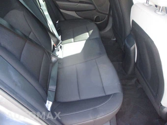 2018 Hyundai Elantra SE - miniatura 13