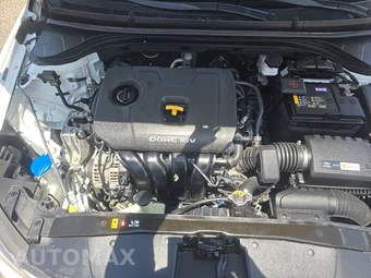 2018 Hyundai Elantra SE Sedan – miniatura 15