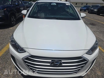 2018 Hyundai Elantra SE Sedan – miniatura 2