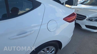 2018 Hyundai Elantra SE Sedan – miniatura 21