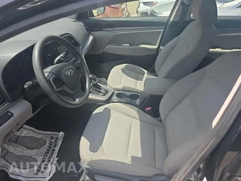 2018 Hyundai Elantra SE Sedan – miniatura 13