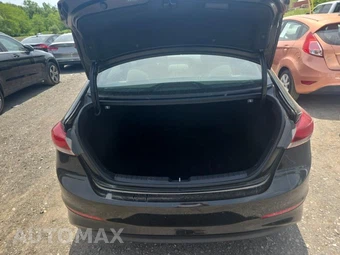 2018 Hyundai Elantra SE Sedan – miniatura 19