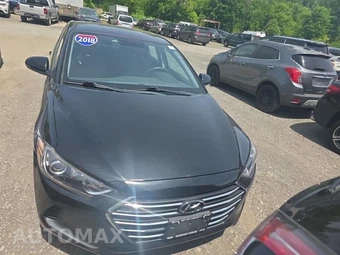 2018 Hyundai Elantra SE Sedan – miniatura 2