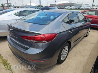 2018 Hyundai Elantra SE Sedan - miniatura 3