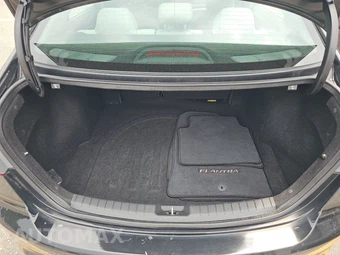 2018 Hyundai Elantra SE Sedan - miniatura 16