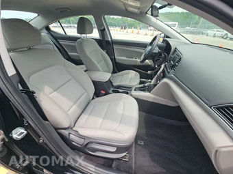 2018 Hyundai Elantra SE Sedan - miniatura 8