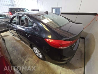 2018 Hyundai Elantra SE Sedan - miniatura 3