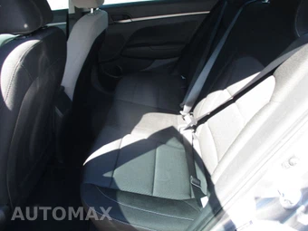 2018 Hyundai Elantra SE Sedan – miniatura 12