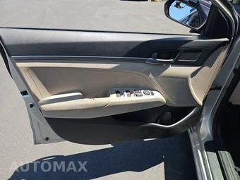 2018 Hyundai Elantra SE Sedan - miniatura 9