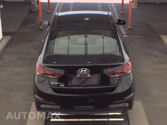 2018 Hyundai Elantra SE Sedan – miniatura 5