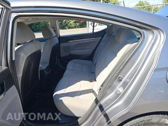 2018 Hyundai Elantra SE Sedan - miniatura 10