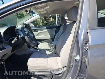 2018 Hyundai Elantra SE Sedan - miniatura 3