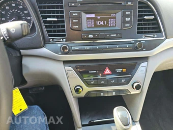2018 Hyundai Elantra SE Sedan - miniatura 7