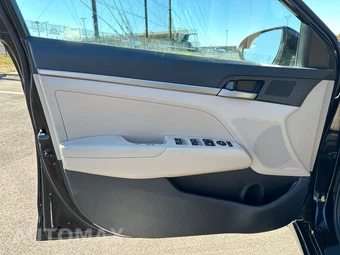 2018 Hyundai Elantra SE Sedan - miniatura 11
