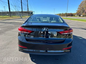 2018 Hyundai Elantra SE Sedan - miniatura 6