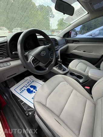 2018 Hyundai Elantra SE Sedan - miniatura 12