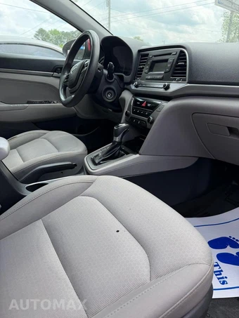 2018 Hyundai Elantra SE Sedan - miniatura 19
