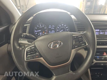 2018 Hyundai Elantra SE Sedan – miniatura 16