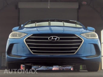 2018 Hyundai Elantra SE Sedan – miniatura 3