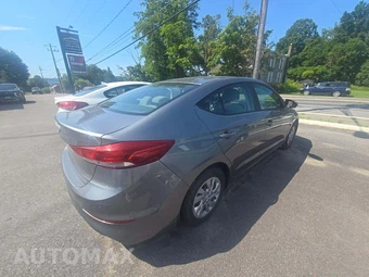 2018 Hyundai Elantra SE Sedan - miniatura 3