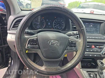 2018 Hyundai Elantra SEL Sedan – miniatura 10