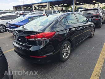 2018 Hyundai Elantra SEL Sedan – miniatura 4
