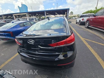 2018 Hyundai Elantra SEL Sedan – miniatura 5