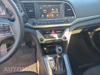 2018 Hyundai Elantra SEL Sedan – miniatura 11