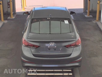 2018 Hyundai Elantra SEL Sedan – miniatura 5