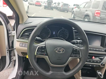 2018 Hyundai Elantra SEL Sedan – miniatura 10