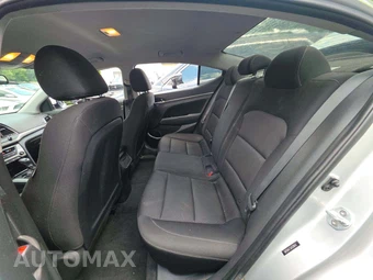 2018 Hyundai Elantra SEL Sedan – miniatura 13