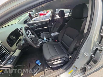 2018 Hyundai Elantra SEL Sedan – miniatura 6