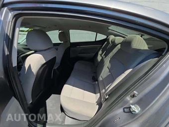 2018 Hyundai Elantra SEL Sedan – miniatura 13
