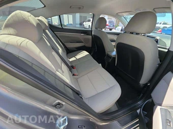 2018 Hyundai Elantra SEL Sedan – miniatura 16