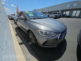 2018 Hyundai Elantra SEL Sedan – miniatura 4