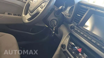 2018 Hyundai Elantra SEL Sedan – miniatura 22