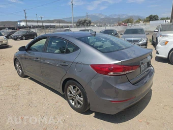 2018 Hyundai Elantra SEL Sedan - miniatura 2
